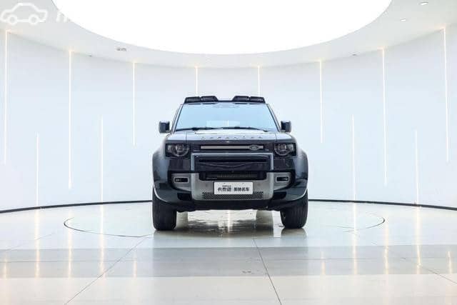 Land Rover Defender II 110 3.0 AT 4WD
