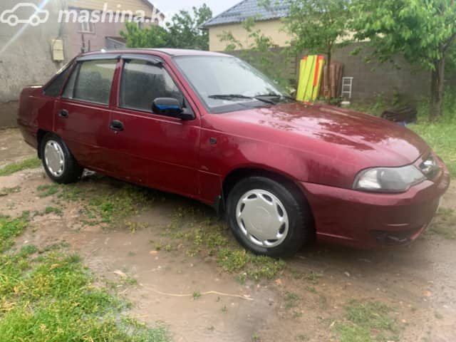 Daewoo Nexia I Рестайлинг 1.6 MT