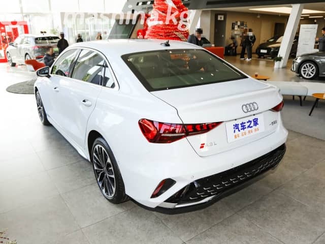 Audi A3 IV (8Y) Рестайлинг 35 TFSI 1.5 AMT