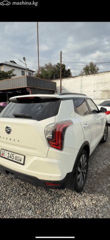 SsangYong Tivoli I Рестайлинг 1.5 AT 4WD