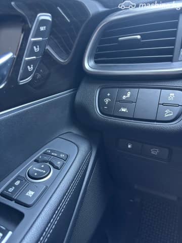 Kia Sorento III Prime Рестайлинг 2.2d AT