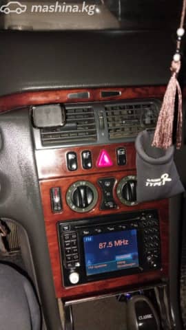 Mercedes-Benz E-Класс II (W210, S210) Рестайлинг 320 3.2 AT