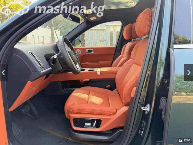 LiXiang L7 Рестайлинг 1.5hyb AT 4WD