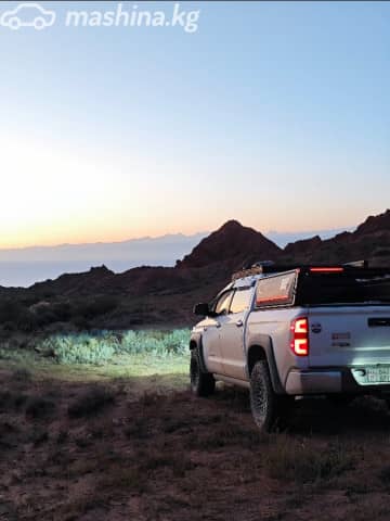 Toyota Tundra II Рестайлинг CrewMax 5.7 AT 4WD