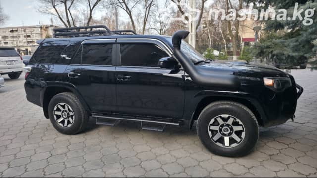 Toyota 4Runner V Рестайлинг 4.0 AT 4WD