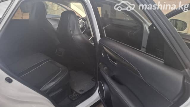 Lexus NX I Рестайлинг 300 2.0 AT