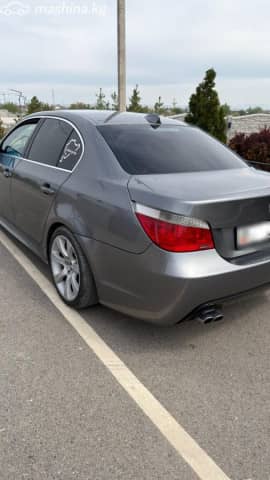 BMW 5 серии V (E60/E61) 530i 3.0 AT