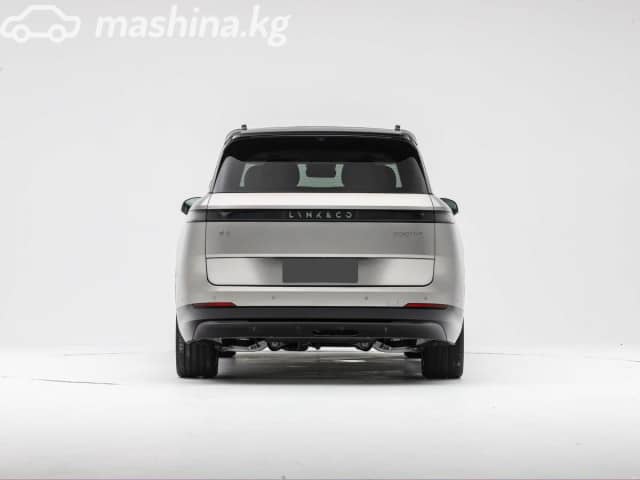 Lynk & Co 900 2.0hyb AT 4WD