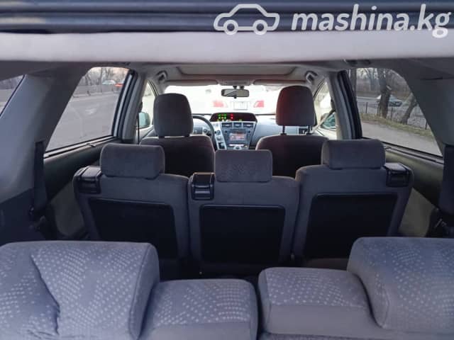 Toyota Prius III Рестайлинг (XW30) Plug-in Hybrid 1.8hyb AT