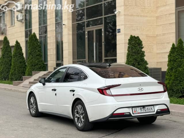 Hyundai Sonata VIII (DN8) 2.0 AT