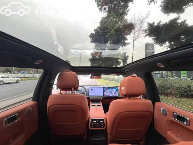 LiXiang L7 Рестайлинг 1.5hyb AT 4WD