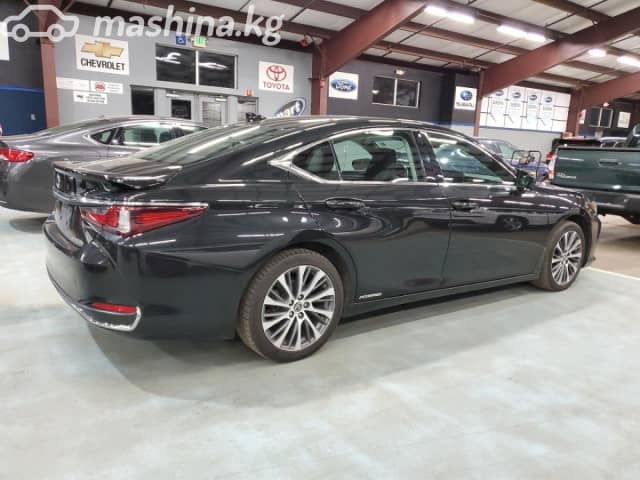 Lexus ES VII Рестайлинг 300h 2.5hyb CVT