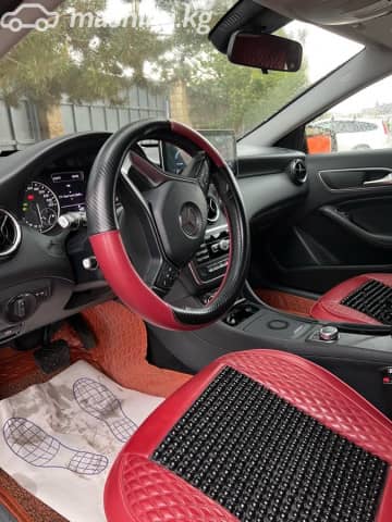 Mercedes-Benz A-Класс III (W176) 180 1.6 AT