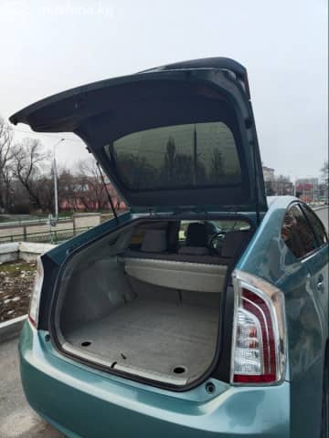 Toyota Prius III Рестайлинг (XW30) 1.8hyb AT