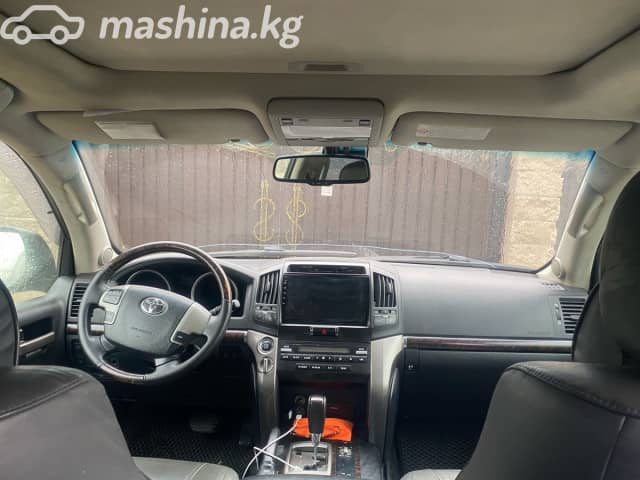 Toyota Land Cruiser 200 Series 4.7 AT 4WD