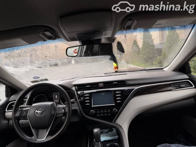 Toyota Camry VIII (XV70) 2.5 AT