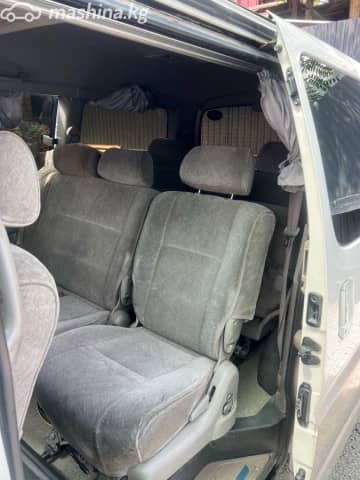 Toyota Regius 2.7 AT