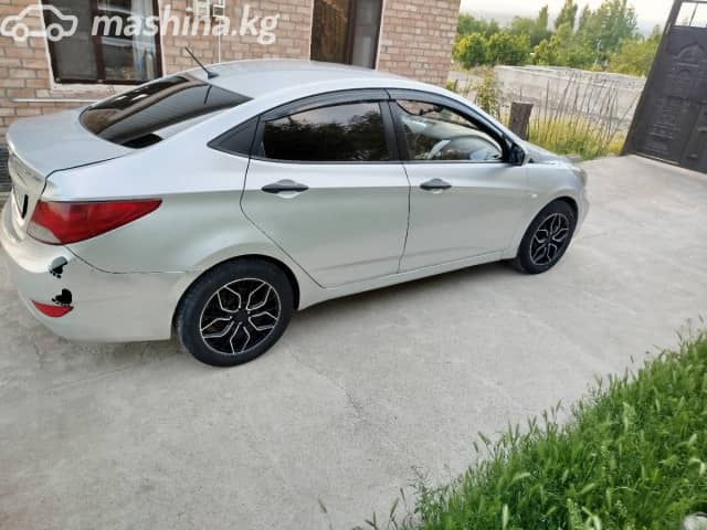 Hyundai Solaris I 1.4 MT