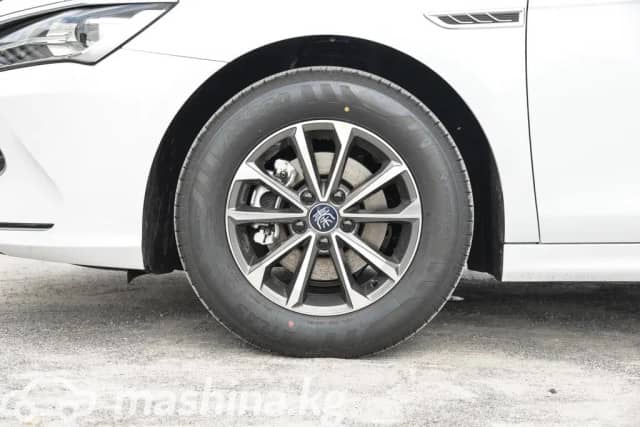 BYD Qin II DM-i 1.5hyb CVT