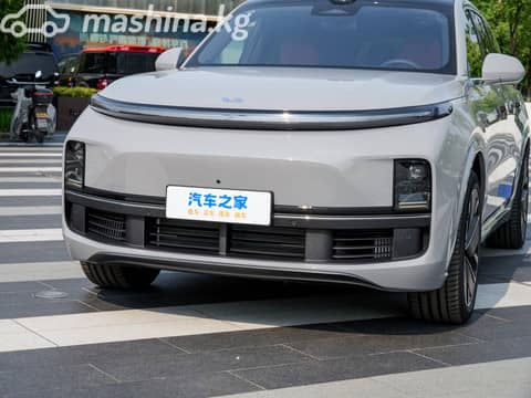 LiXiang L9 Рестайлинг 1.5hyb AT 4WD