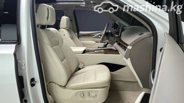 Cadillac Escalade V 6.2 AT 4WD