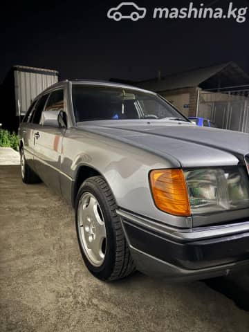 Mercedes-Benz E-Класс I (W124) 220 2.2 MT