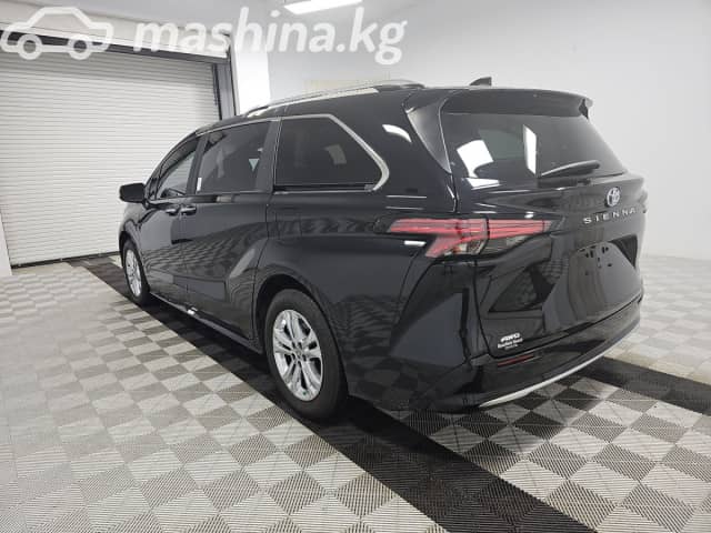 Toyota Sienna IV 2.5hyb AT 4WD