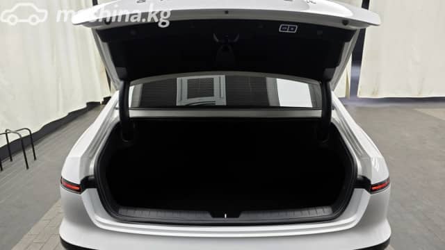 Hyundai Grandeur VII 2.5 AT