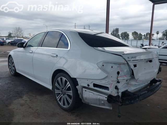 Mercedes-Benz E-Класс V (W213, S213, C238) Рестайлинг 300 2.0 AT