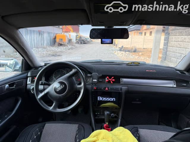 Audi A6 II (C5) Рестайлинг 2.5d MT