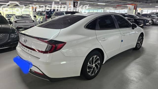 Hyundai Sonata VIII (DN8) 2.0hyb AT