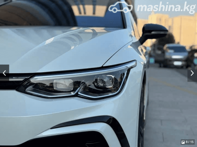 Volkswagen Golf VIII 1.4 AT