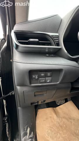 Toyota Highlander IV (U70) 2.0 AT 4WD