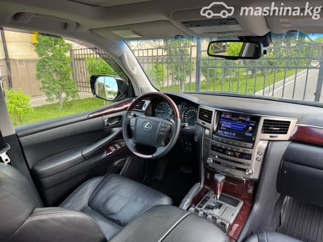 Lexus LX III Рестайлинг 570 5.7 AT 4WD