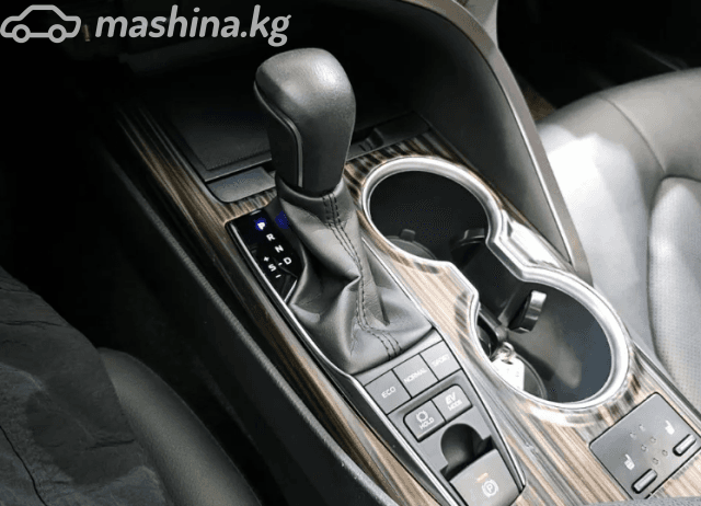 Toyota Camry VIII (XV70) 2.5hyb CVT