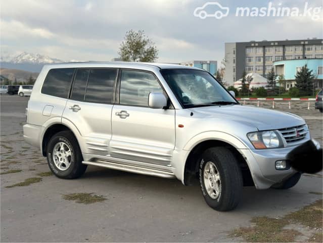 Mitsubishi Pajero III 3.2d MT 4WD