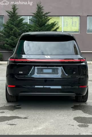 LiXiang L9 Рестайлинг 1.5hyb AT 4WD