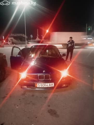 BMW 5 серии III (E34) 525i 2.5 MT