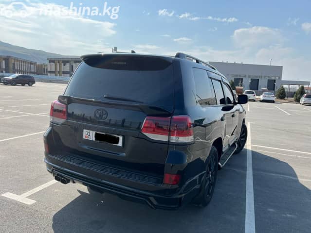 Toyota Land Cruiser 200 Series Рестайлинг 2 4.5d AT 4WD