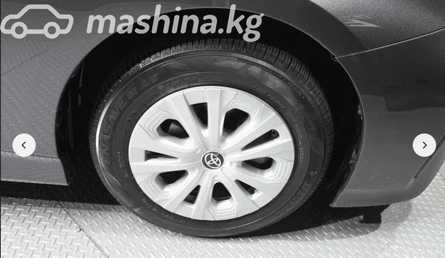 Toyota Prius IV Рестайлинг (XW50) 1.8hyb AT