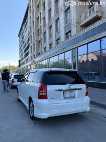 Toyota Wish I Рестайлинг 1.8 AT