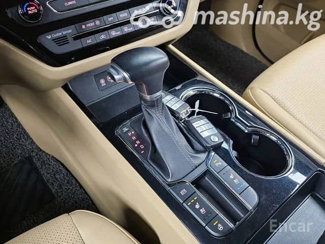 Kia Carnival III 2.2d AT