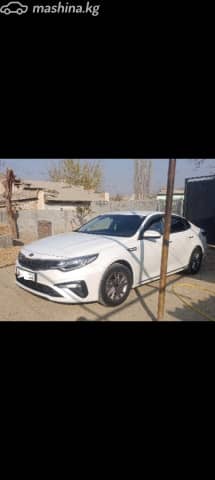 Kia K5 II 2.0 AT