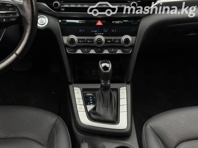 Hyundai Avante VI Рестайлинг 1.6 CVT