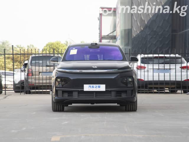 LiXiang L7 Рестайлинг 1.5hyb AT 4WD