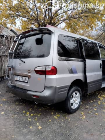 Hyundai Starex (H-1) I 2.5d MT