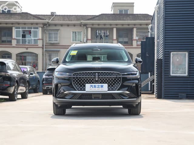 Lincoln Nautilus II 2.0 AT 4WD