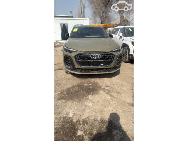 Audi Q5 III 40 TFSI 2.0 AMT 4WD