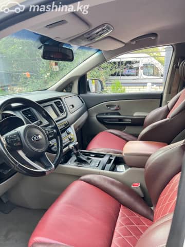Kia Carnival III 2.2d AT