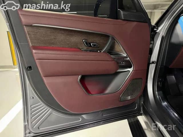 Land Rover Range Rover V P530 4.4 AT 4WD